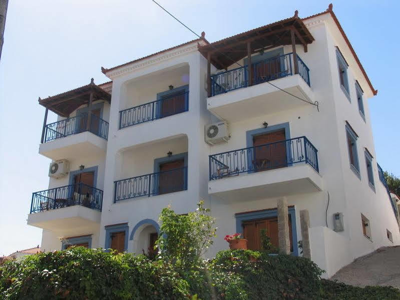 Kavos Apartments Alonissos Patitiri Exterior foto